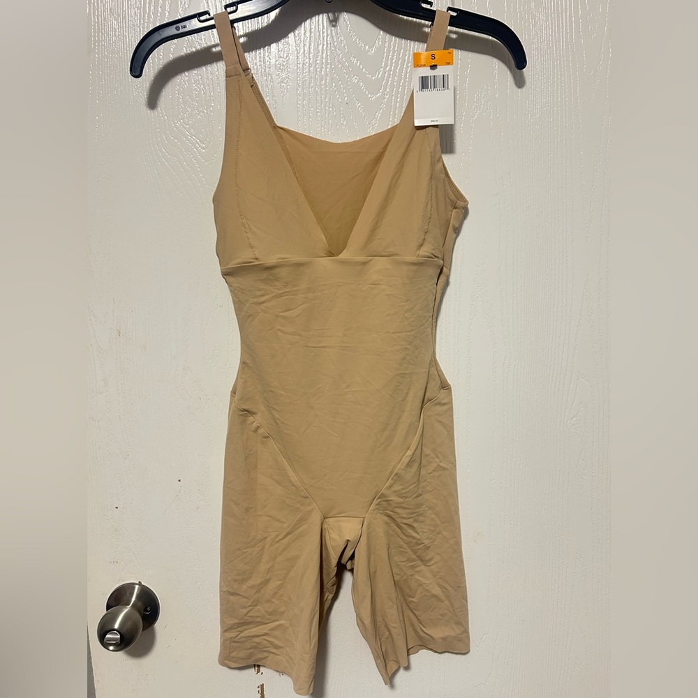 Maidenform nude shapewear